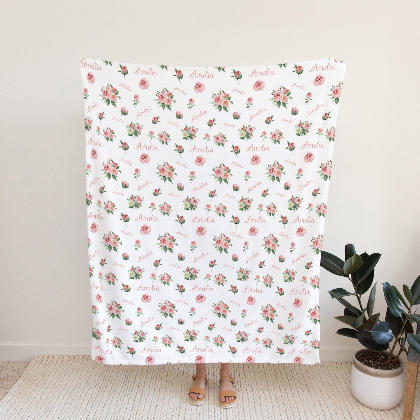 Personalized Name Fleece Roses Blanket for Babies, Toddlers and Kids Blanket II09