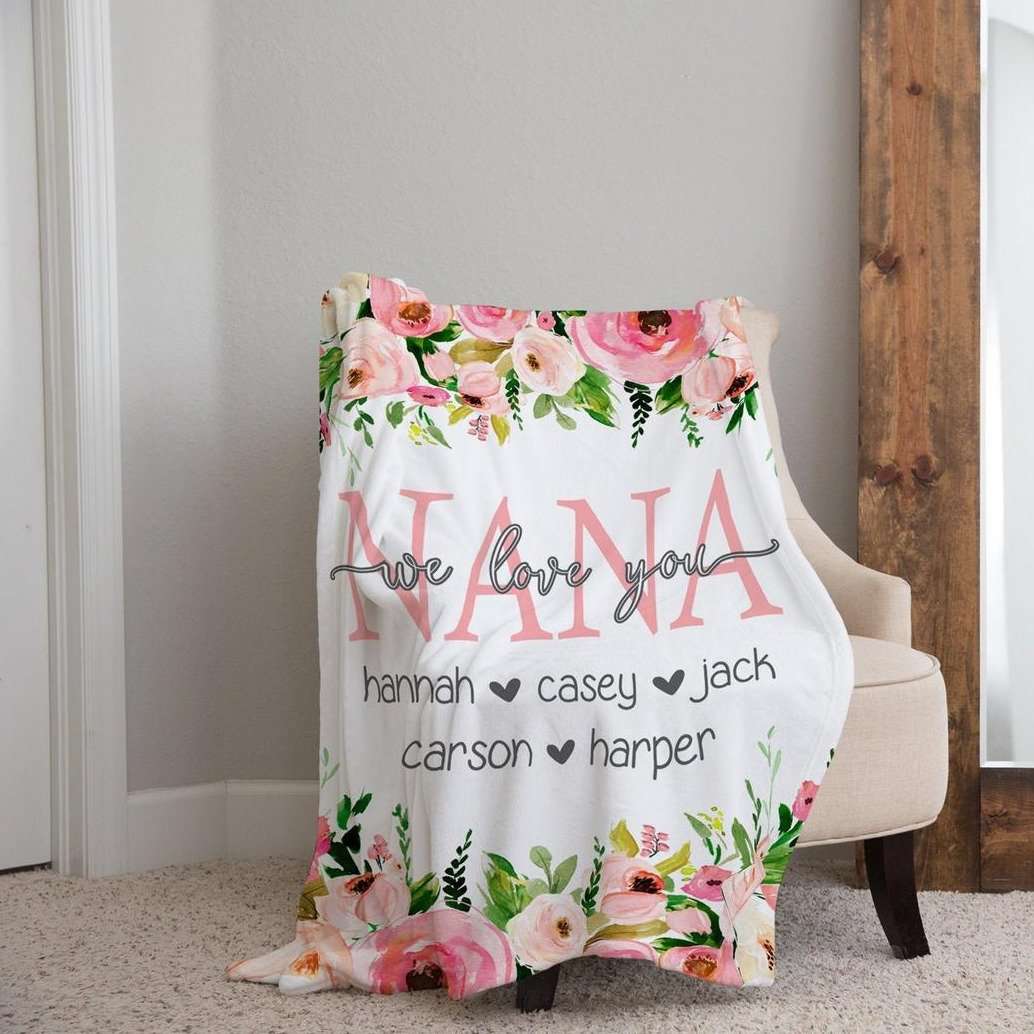 Personalized Flora Mom/Nana/Auntie We Love You Blanket|11042211