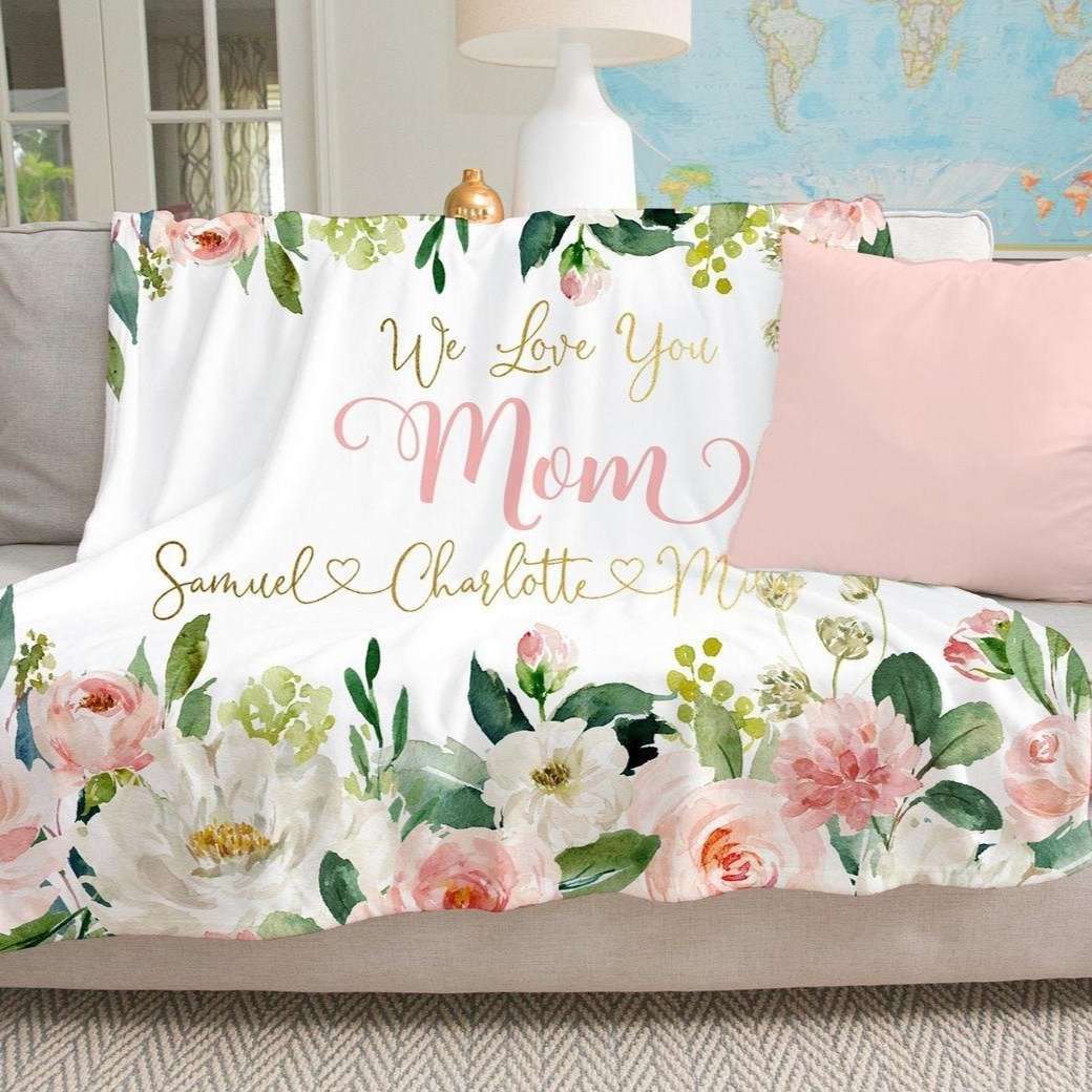 Personalized Flora Mom/Nana/Auntie We Love You Blanket Pink Floral