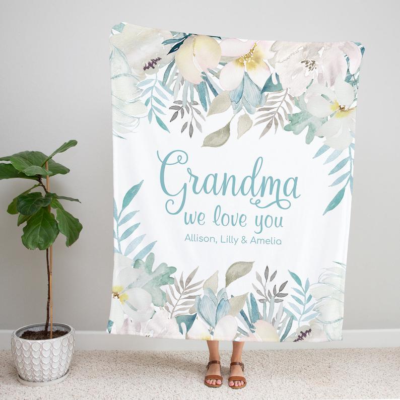 Personalized Flora Mom/Nana/Auntie We Love You Blanket|11042229