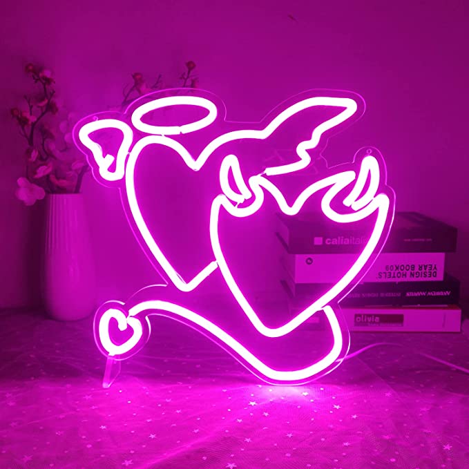 Heart Neon Signs | Custom Neon Signs for Weddings and Home Decor - NeonTitle